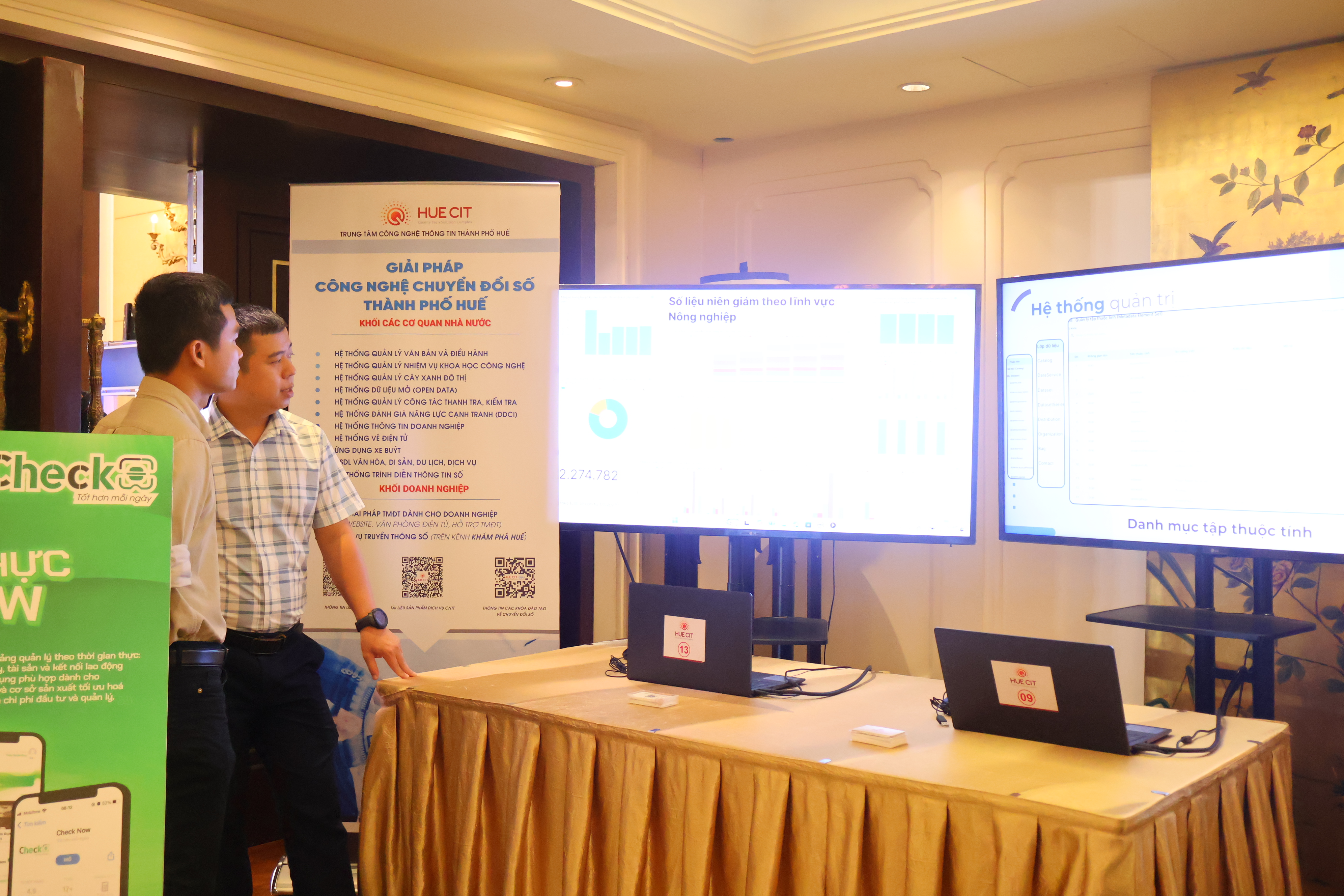 Lễ công bố mạng lưới chuyên gia dữ liệu toàn cầu tại Huế